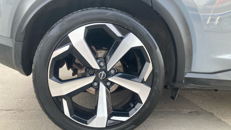 Nissan Juke 1.6 Hybrid Tekna 5dr Auto Hybrid Hatchback